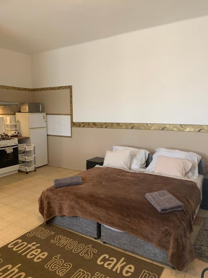 Apartamento Arthaus Roenoek Ronok Exterior foto