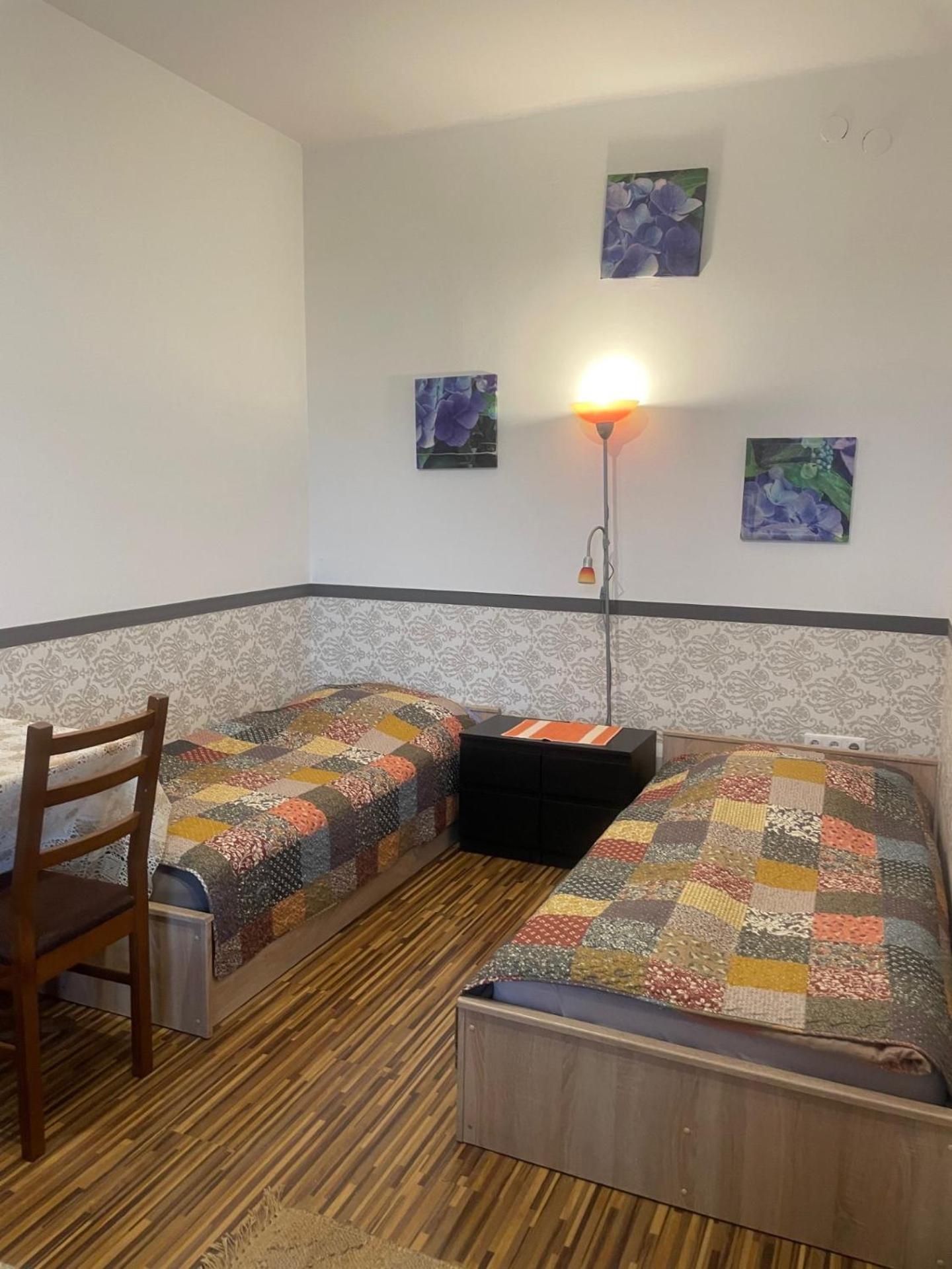 Apartamento Arthaus Roenoek Ronok Exterior foto